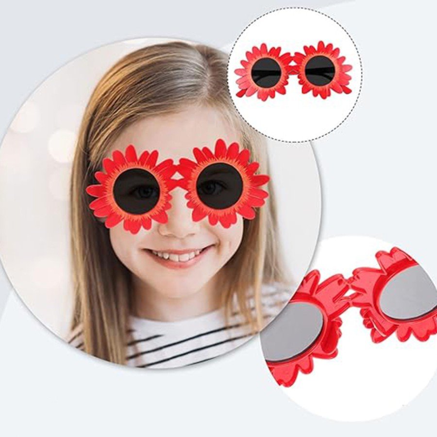 Red Color Daisy Shaped Party Glasses 18x10 cm Red Color Daisy Shaped Party Glasses 18x10 cm
