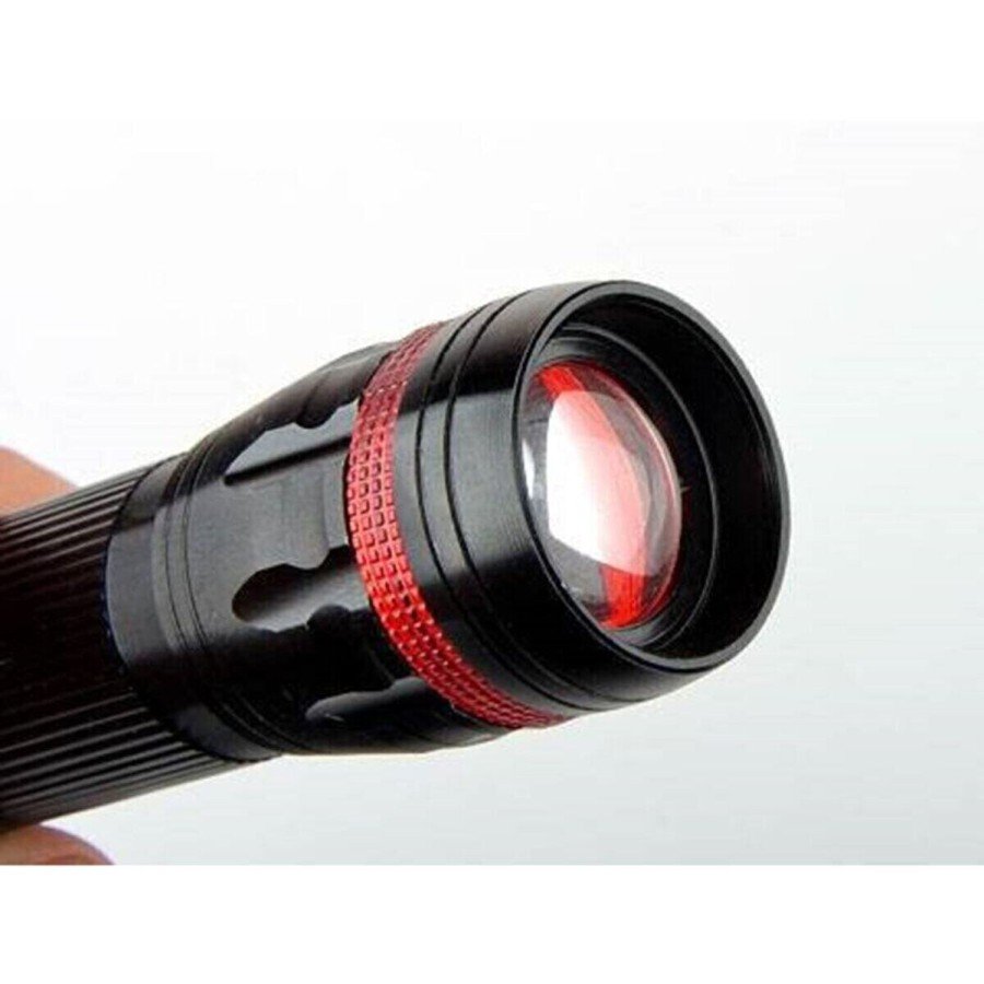 Durable Ranged Zoom Battery-Operated Flashlight for Private Security