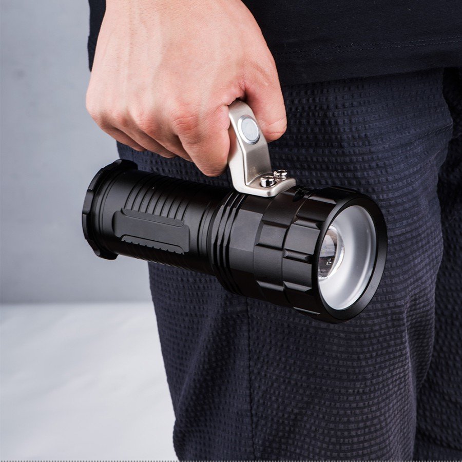 Projektor Model Zoom Rechargeable Flashlight Watton Wt-129 Projektor Model Zoom Rechargeable Flashlight Watton Wt-129