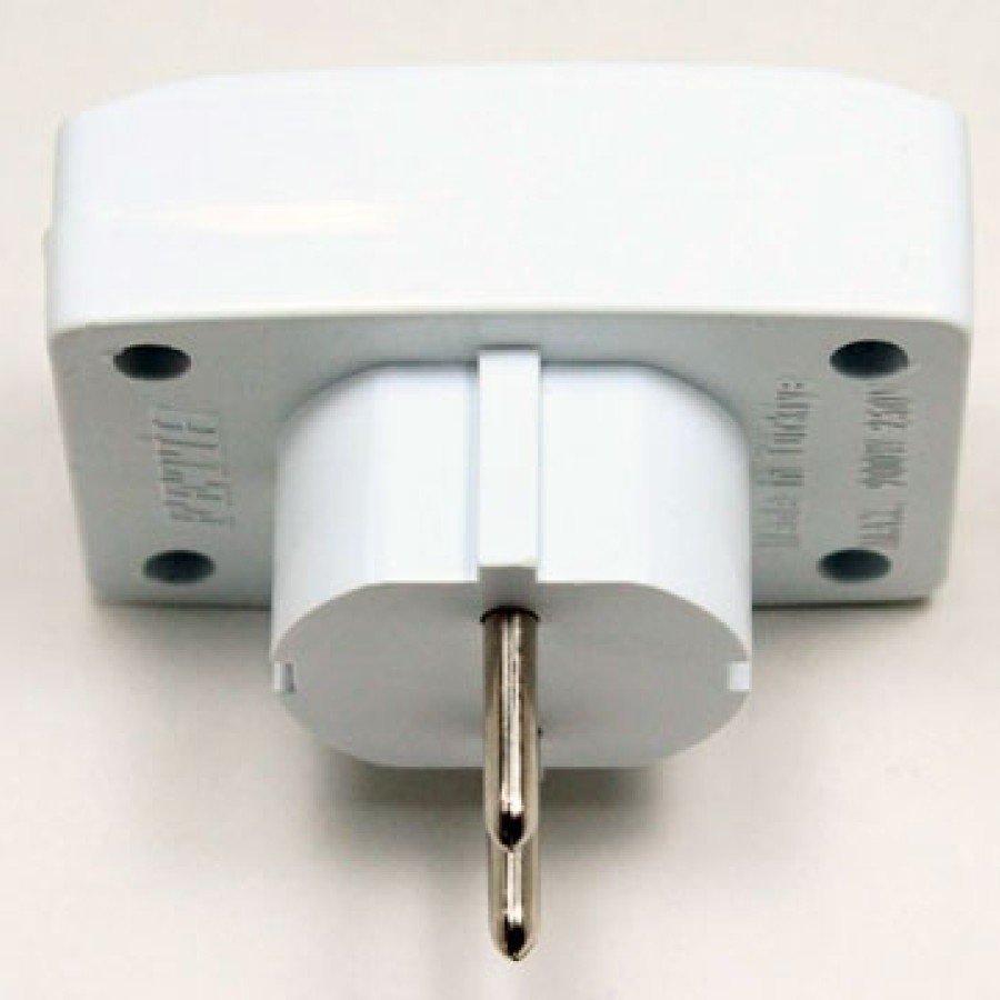 Travel Type Universal Multiple Socket Adapter