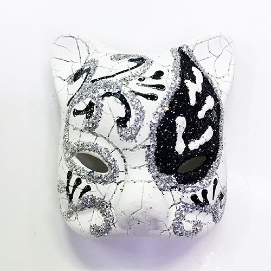 Venetian Cat Model Magnet Made of Black Color Embroidered Ceramic Material