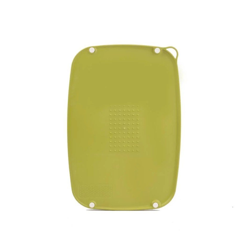 Serrated and Flat Cutting Board Is Ideal for Meat