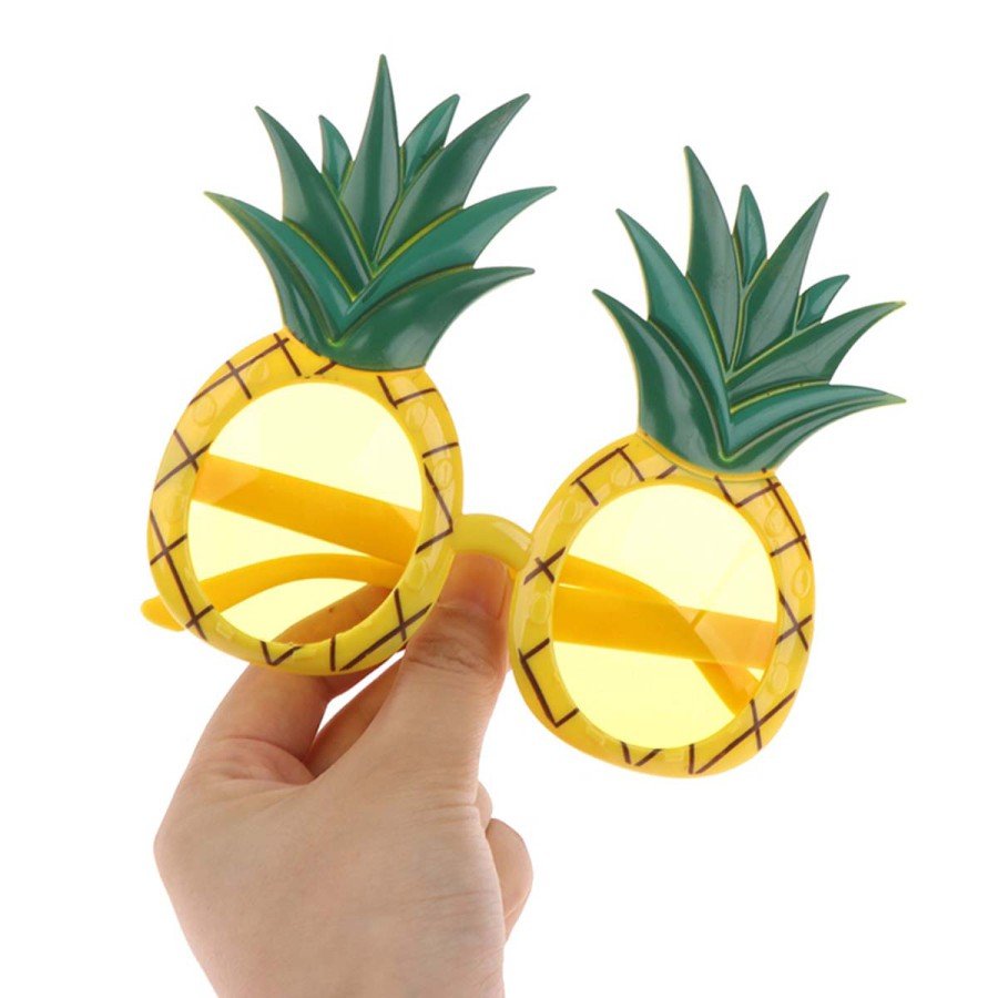 Tropical Hawaiian Pineapple Shaped Party Glasses 9.5 x 14 cm Tropical Hawaiian Pineapple Shaped Party Glasses 9.5 x 14 cm