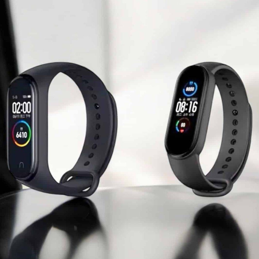 Smart Bracelet Waterproof Bracelet, Long Battery Life and Fast Charging Feature