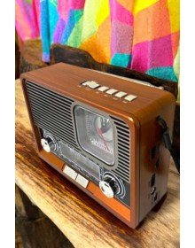 Wooden Look Retro Bluetooth Radio with USB, AUX and SD Card Input