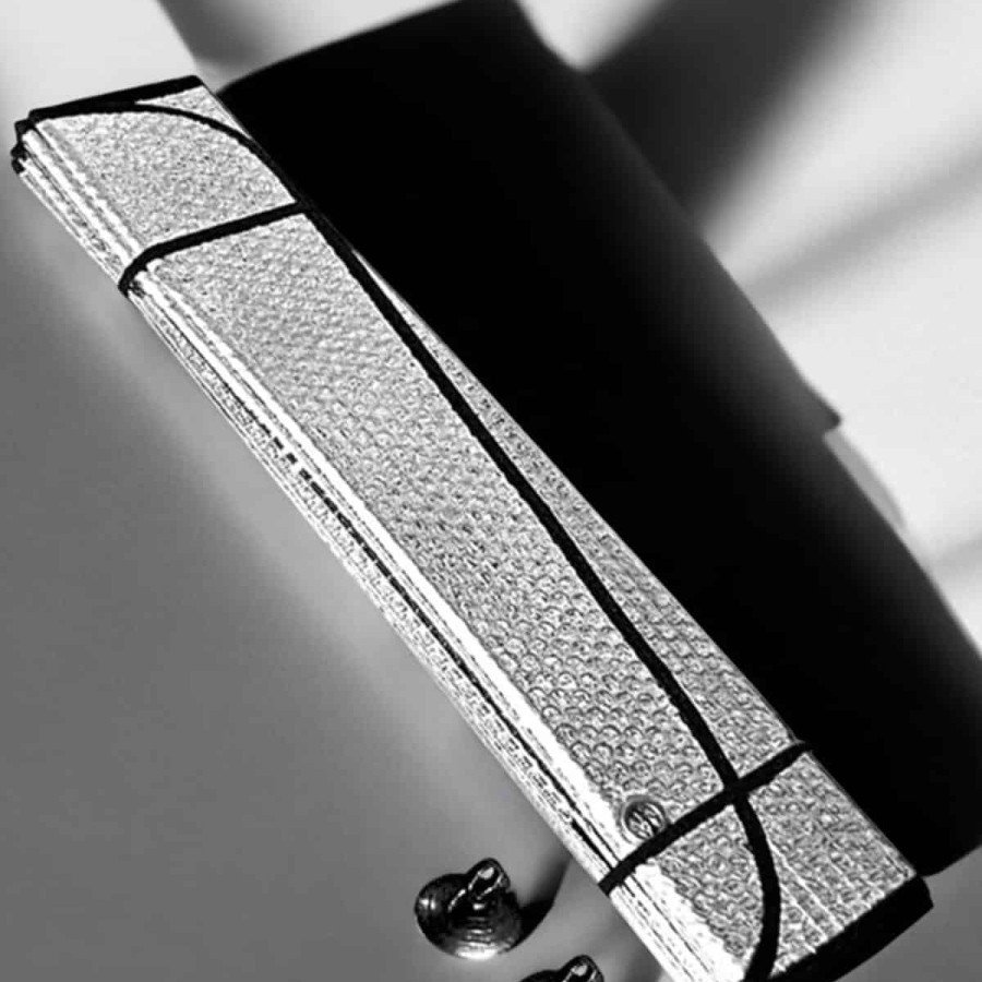 Auto Sunshade Heat Preventive Suitable for All Vehicle Types Auto Sunshade Heat Preventive Suitable for All Vehicle Types