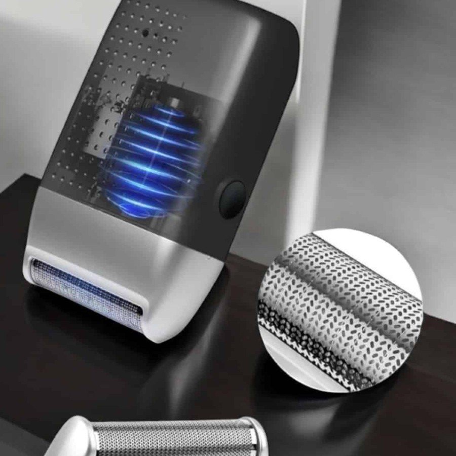 Wireless Portable Shaver Suitable for Wet and Dry Use Wireless Portable Shaver Suitable for Wet and Dry Use