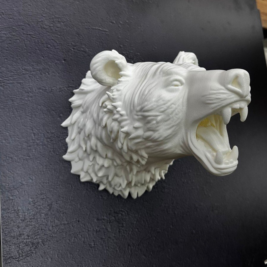 Decorative White Bear Wall Statue Hanging Gift 25x19 cm