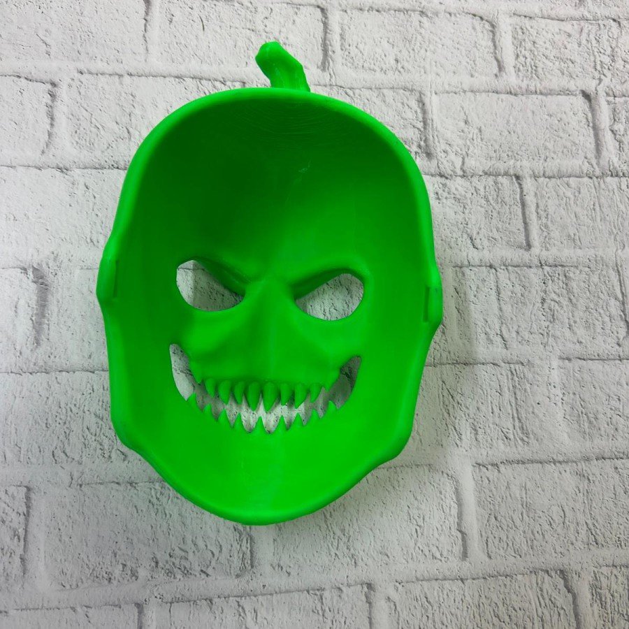 Green Horror Themed Mask Halloween Decor Green Horror Themed Mask Halloween Decor