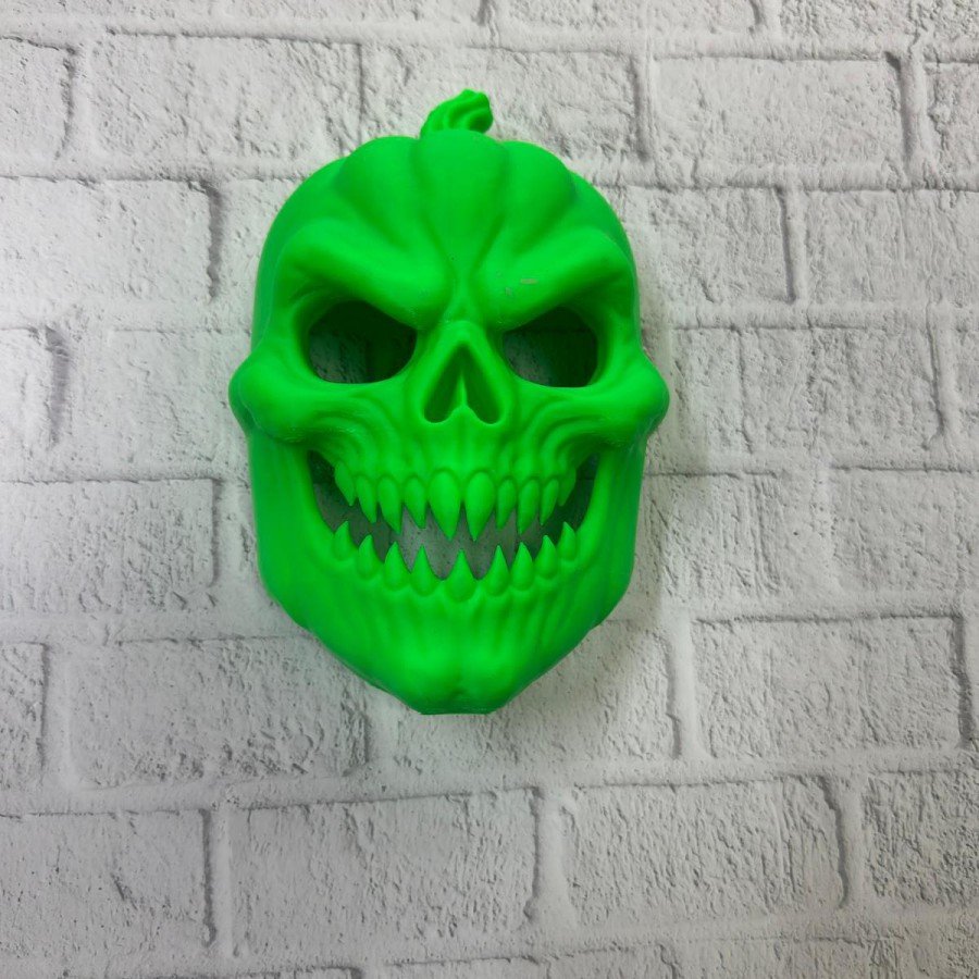 Green Horror Themed Mask Halloween Decor Green Horror Themed Mask Halloween Decor