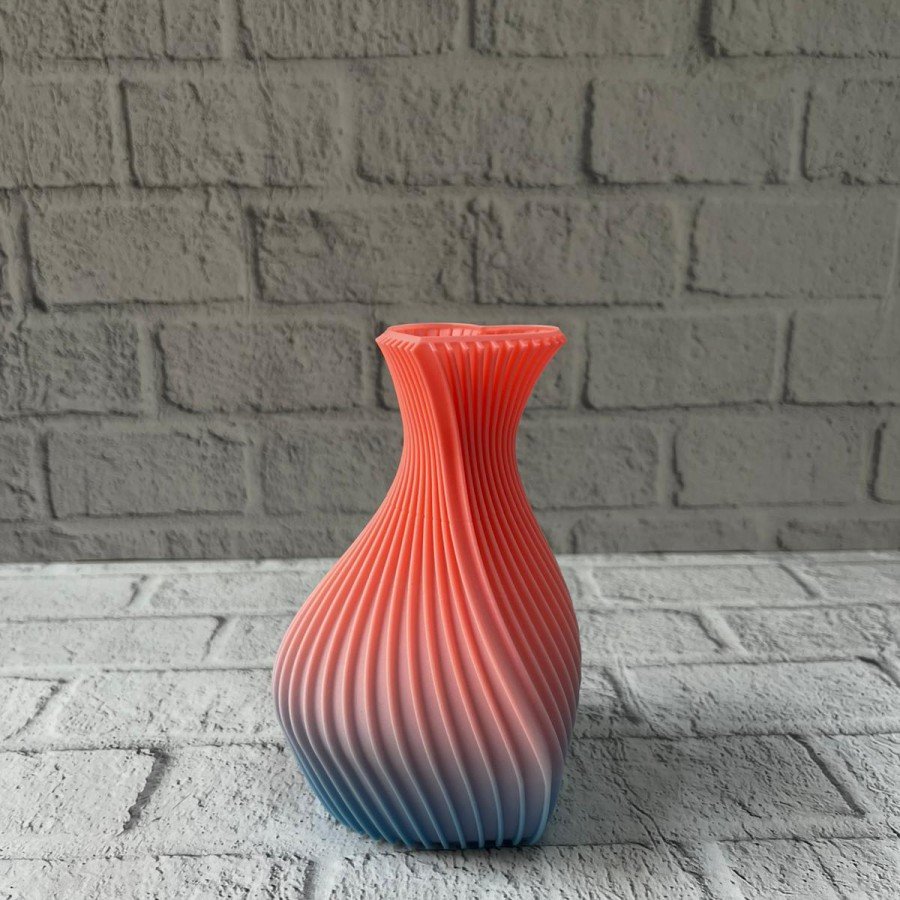 3D Wave Patterned Heart Shaped Decorative Vase Pink 15 cm
