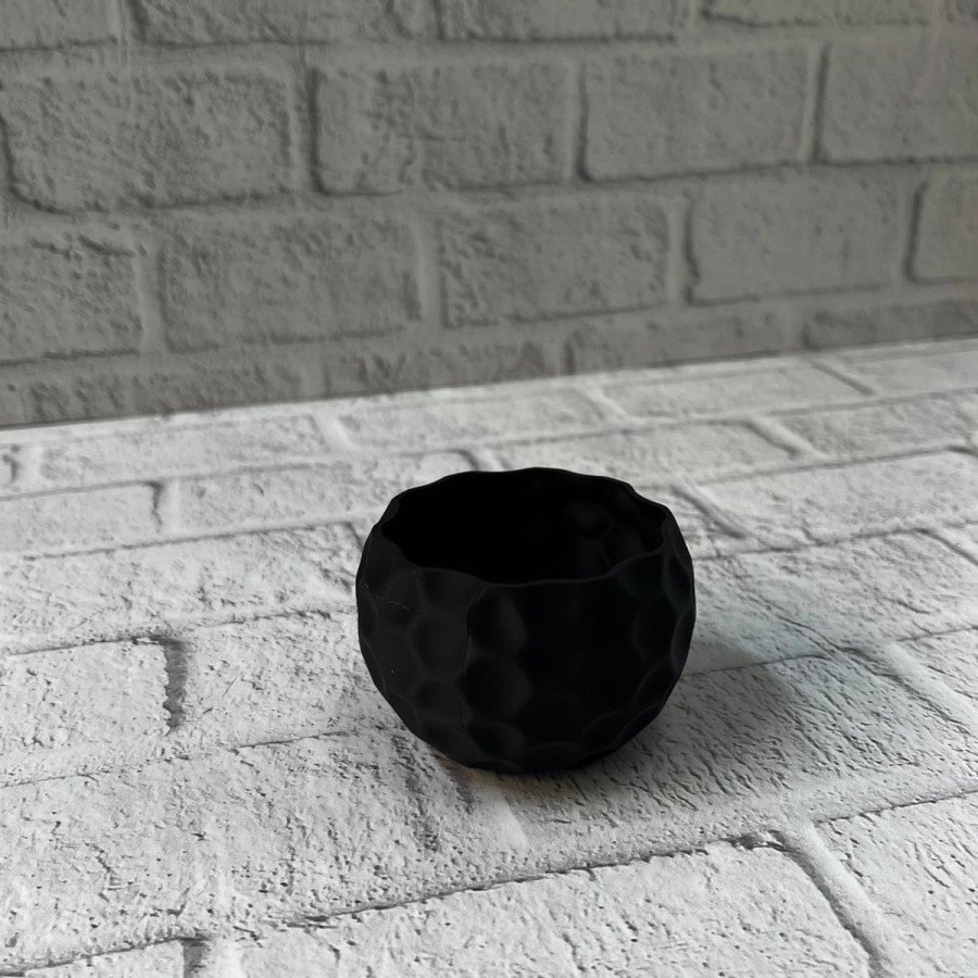 5 cm Small Black Flower Pot Minimal Design Succulent and Cactus Pot 5 cm Small Black Flower Pot Minimal Design Succulent and Cactus Pot